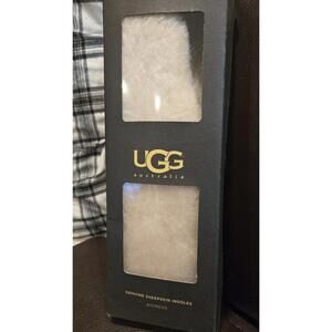UGG Women’s Sheepskin Insoles Size 7 Nib New Womens
